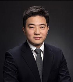 周洲.jpg