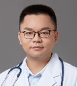 黄新翔.jpg